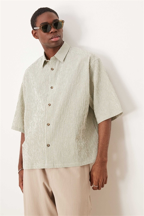 Рубашка из ткани «сирсакер» свободного кроя артикул 148658535