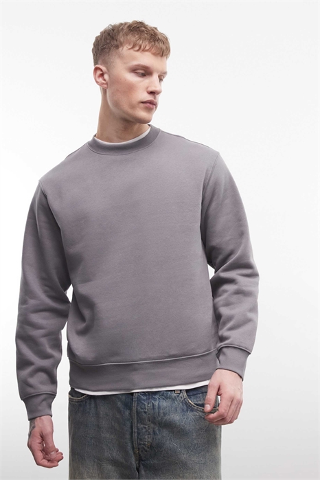 Свитшот классического кроя артикул 154215302