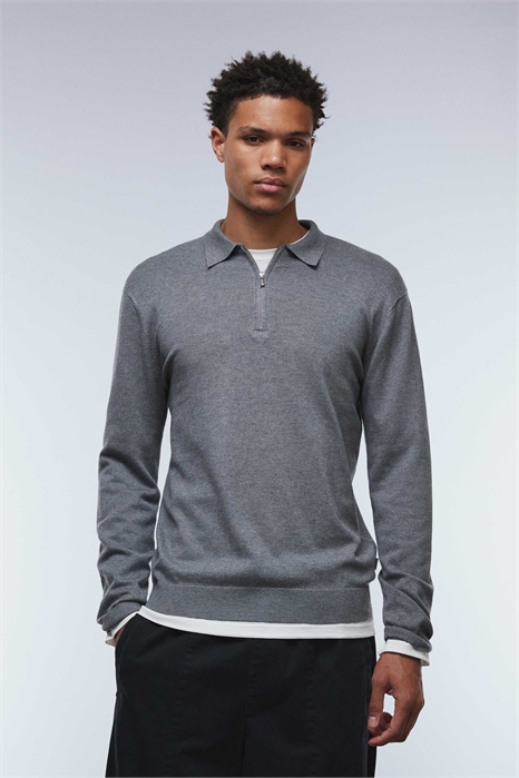 Поло с мягкой вязкой и полузастежкой-молнией артикул 150590572