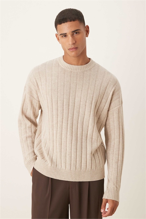 Свитер с круглым вырезом из толстой вязаной шерсти ягнёнка артикул 142202073