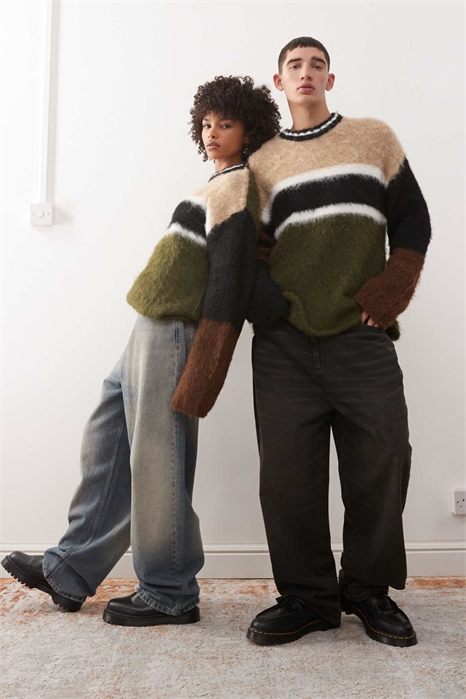 Свитер из мохера с вставками, унисекс артикул 150554619