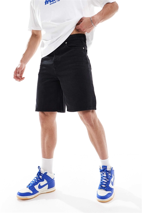 Шорты из джинсовой ткани свободного кроя артикул 141636493