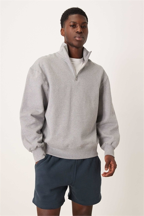 Незаменимые шорты артикул 152378610