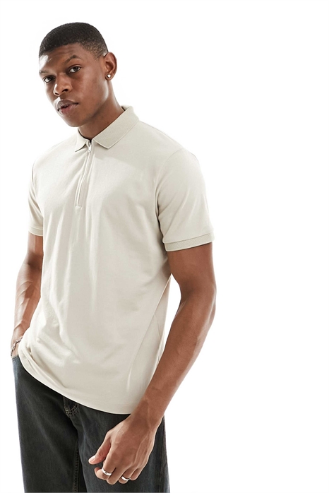 Поло с полузастежкой-молнией артикул 133938797