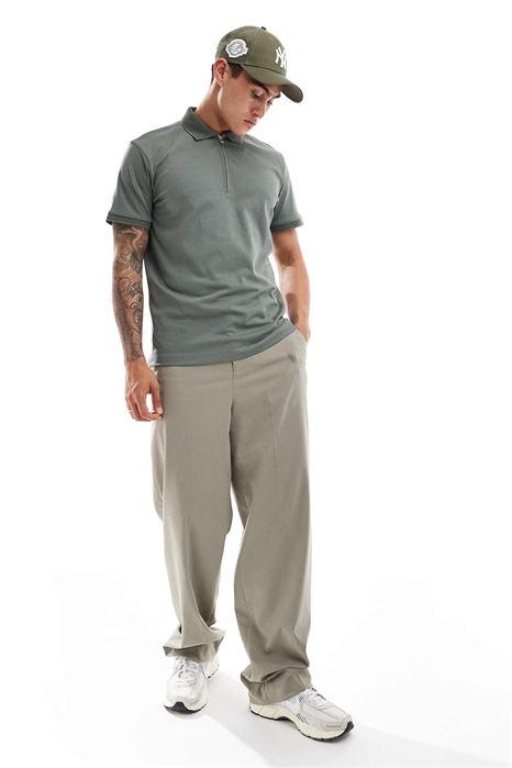 Поло с полузастежкой-молнией артикул 133938858