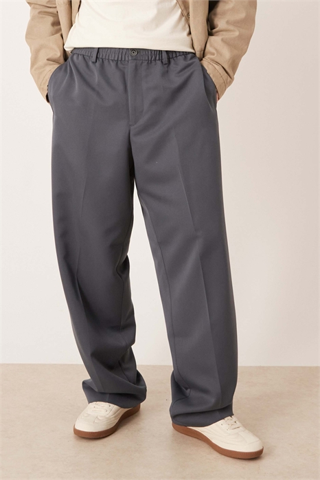 Стильные джоггеры с широкими брючинами артикул 146851924