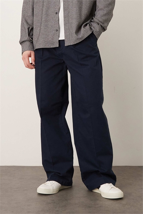 Прямые брюки-чино в стиле 90-х артикул 151337047