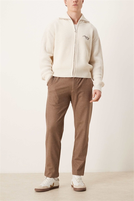 Джоггеры из тканого материала артикул 154714889