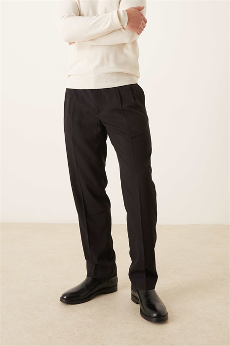 Брюки Milo с индивидуальным покроем артикул 154179314