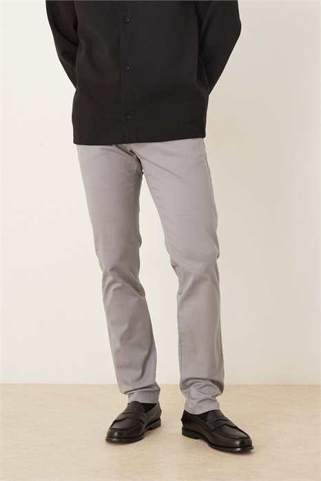 Брюки прямого кроя из ткани с высоким содержанием хлопка от Barna артикул 154714888