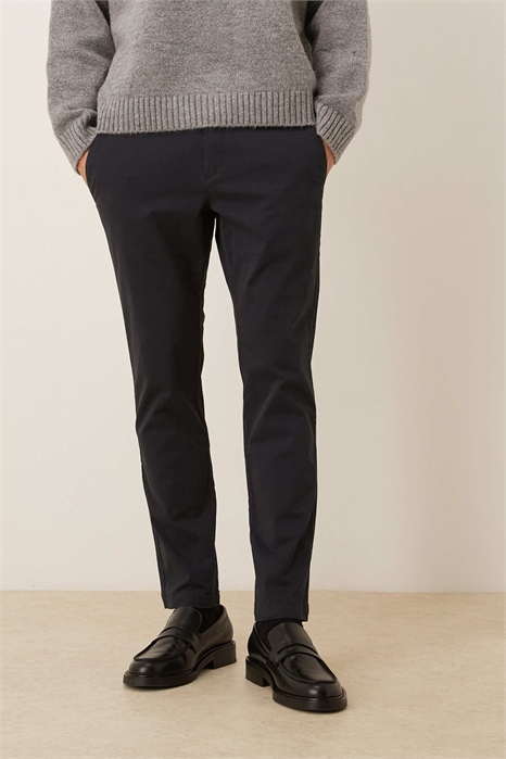 Чино из смешанной хлопковой ткани артикул 154179359