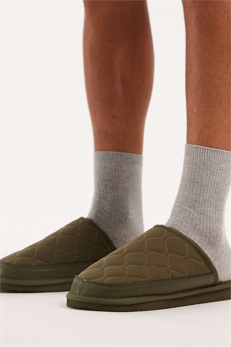 Тапочки-мули артикул 148508685