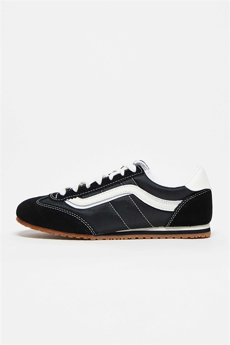 Кроссовки Super Lowpro из замши для прогулок артикул 142326411