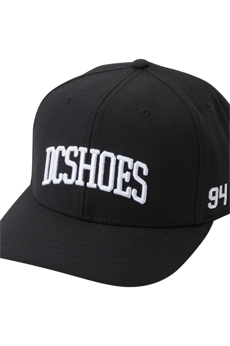 Кепка-снэпбэк полупрофессионального уровня артикул 155193274