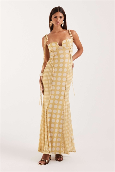 Макси-платье из принтованной сетки с открытыми швами и скульптурным вырезом артикул 155473502