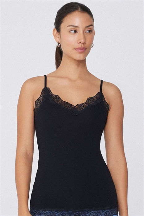 Топ из вискозы и кружева артикул 156298790