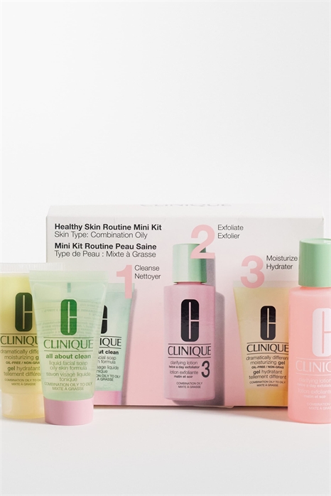 Мини-набор для ухода за кожей Тип кожи: комбинированная, склонная к жирности артикул 154891625