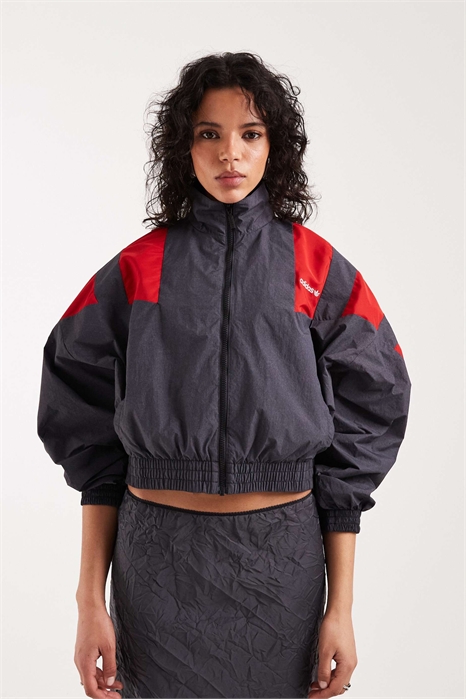 Заблокированная верхняя часть рельса артикул 151925194