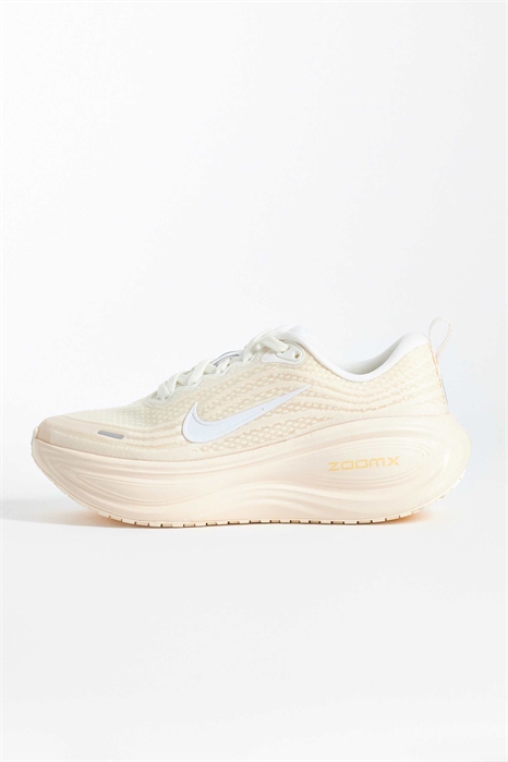 Кроссовки Vomero Plus артикул 155514812