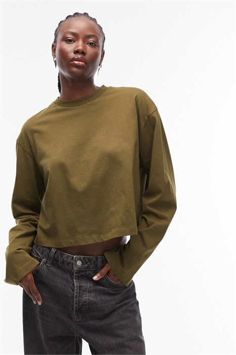 Короткая футболка прямого кроя с длинными рукавами артикул 150931042