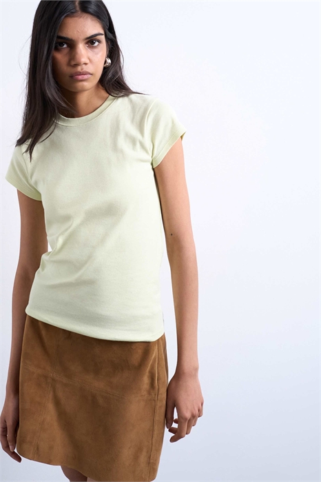 Повседневная футболка артикул 150000809