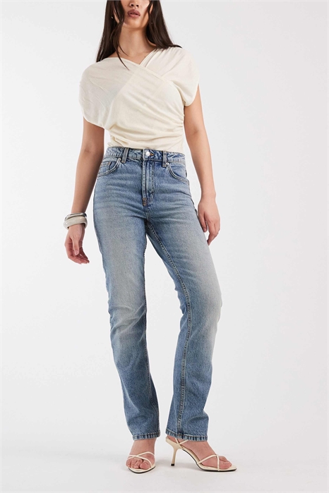 Джинсы с высокой талией, узкого прямого кроя артикул 149040766