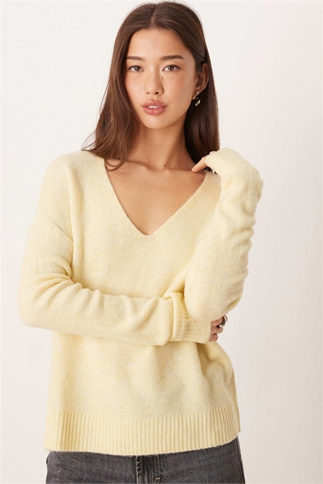 Свитер с V-образным вырезом артикул 151095052