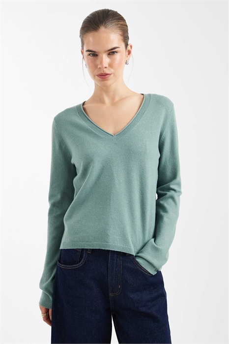 Трикотажный топ с V-образным вырезом артикул 152906680