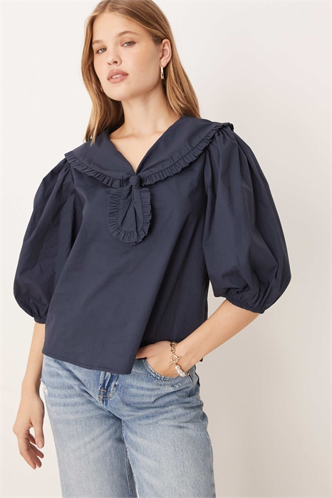 Блузка с воротником-стойкой и рукавами-буфетками артикул 150985805