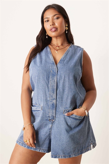 Джинсовый комбинезон ASOS DESIGN Curve с завязками на спине артикул 142175819