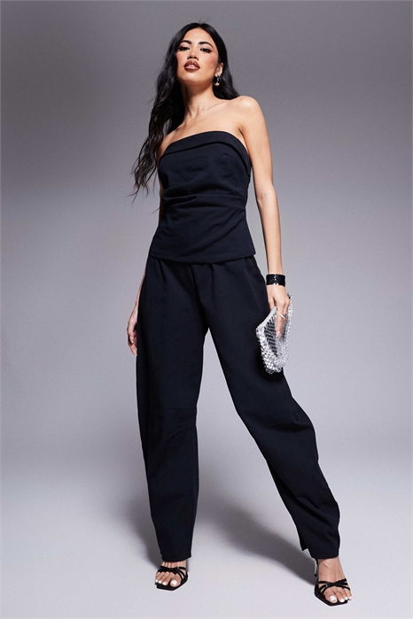 Комбинезон с бретелями и широкими штанинами артикул 140624792