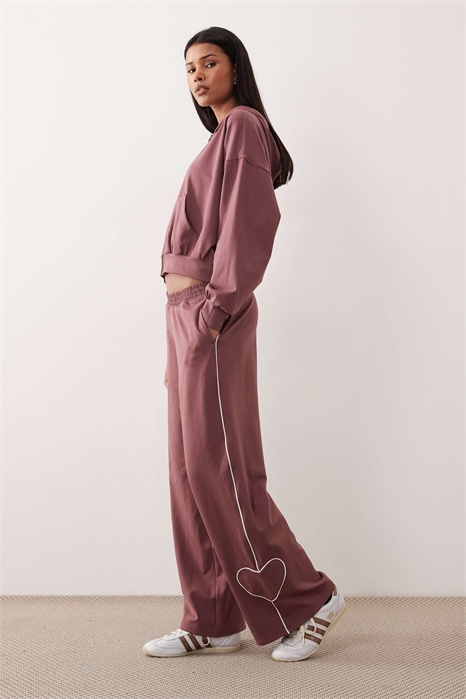 Широкие джоггеры с сердечками от Gilly Hicks co-ord артикул 154114608