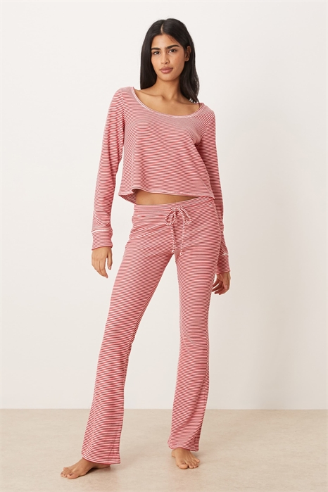 Брюки Gilly Hicks средней посадки с расклешенными брючинами из уютной ткани с вафельной текстурой co-ord артикул 154114644