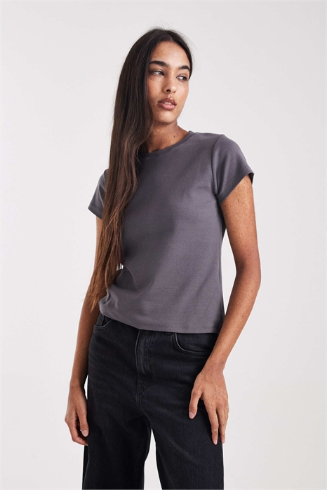 Футболка в стиле 90-х артикул 153839152