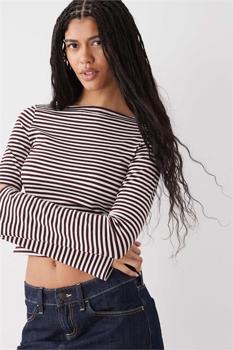 Топ с мягким воротником-лодочкой и длинными рукавами от Annie артикул 153531065