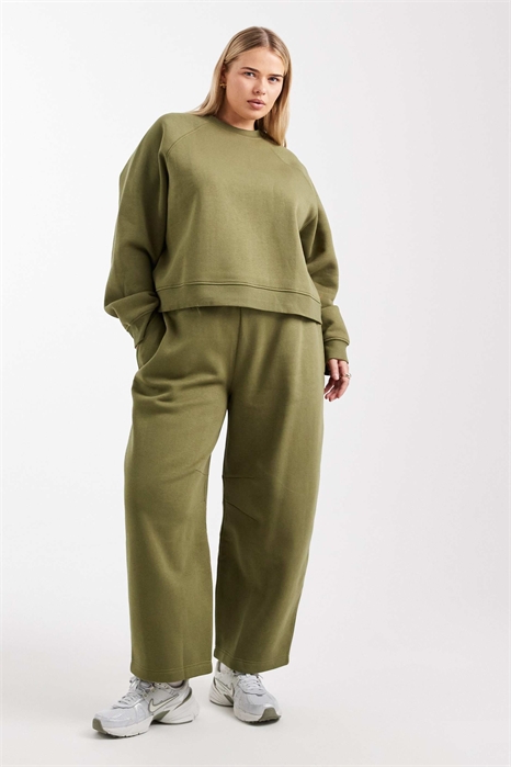 ASOS DESIGN — джоггеры Curve с широкими брючинами и завышенной талией артикул 147904933