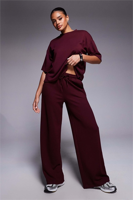 Чистые джоггеры с широкими брючинами артикул 150977457