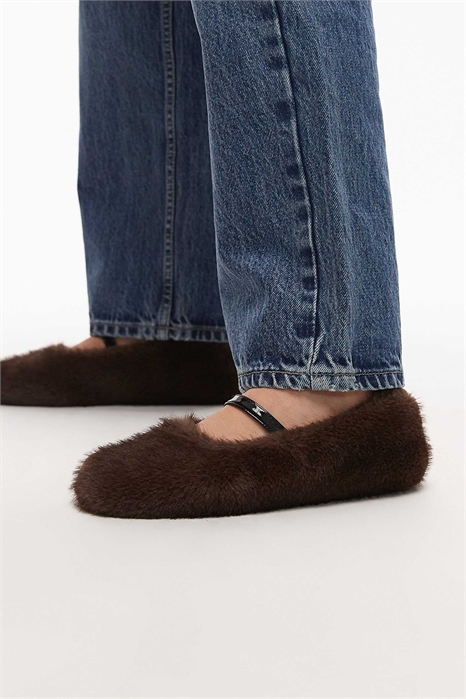 Балетки «Мэри Джейн» из искусственного меха артикул 152632137