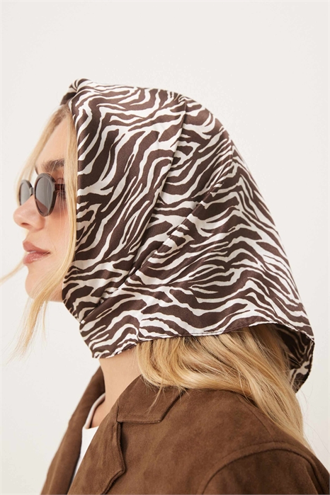 Бандана с принтом «зебра» артикул 140414022