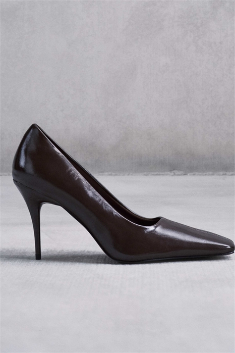 Туфли-лодочки с квадратным носком и высоким каблуком от Phillipa артикул 148923722