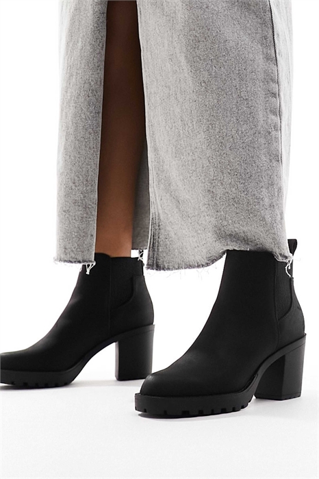 Ботинки на каблуке из искусственной кожи артикул 133736050