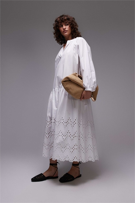 Платье-миди с вышивкой белого цвета артикул 147258721