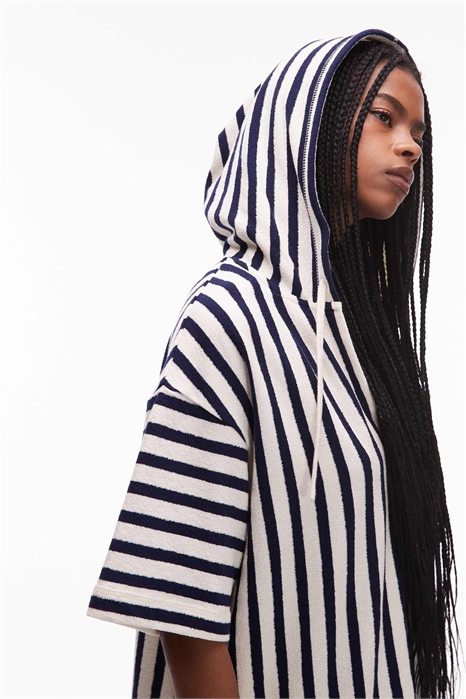 Пляжная толстовка из махровой ткани с капюшоном артикул 146698727