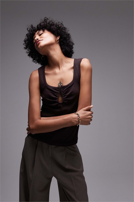 Топ без рукавов из ребристого джерси артикул 147767635