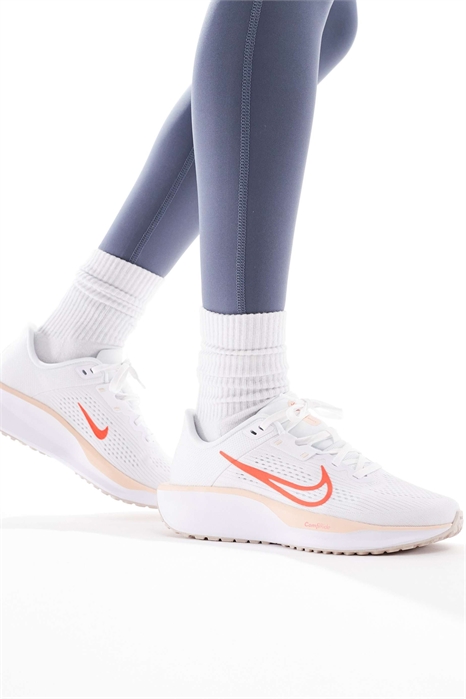 Тренеры Quest 6 артикул 142398723