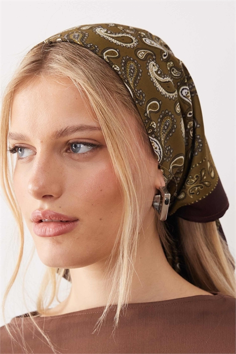 Платок с принтом в виде банданы артикул 154081056