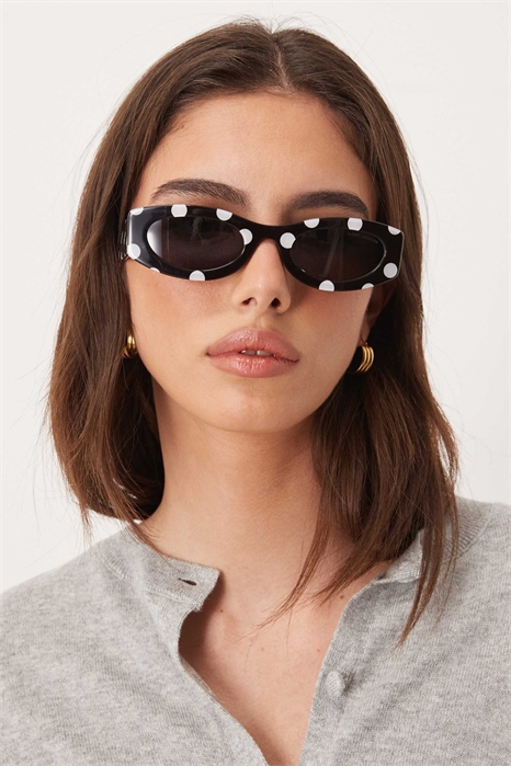 Овальные солнцезащитные очки Marc Jacobs артикул 155015981