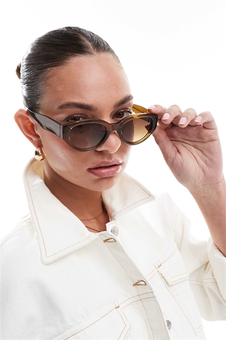 Солнцезащитные очки «кошачий глаз» от Winnie артикул 138342797