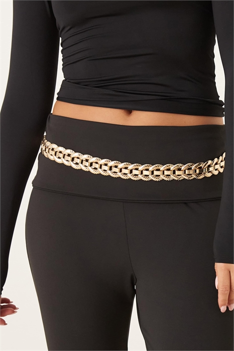 Пояс из массивных звеньев цепи на талии и бедрах артикул 151485033