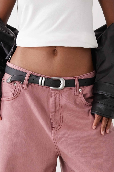 Тонкий ремень в западном стиле с серебряной пряжкой артикул 149514642